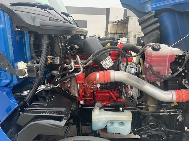 2022 International LT625-6