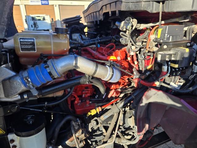 2021 International MV607-20