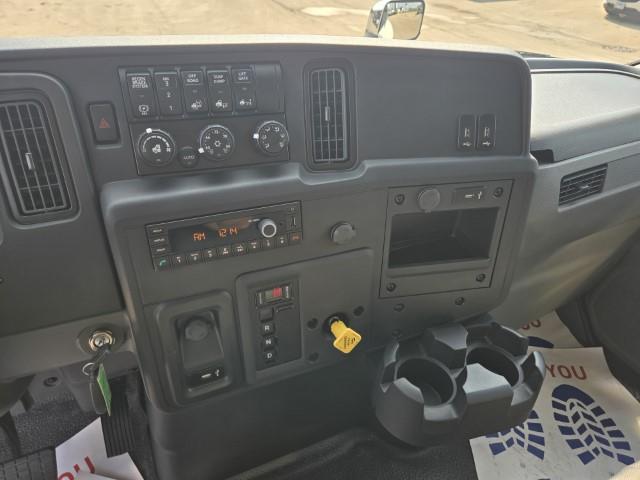 2023 International eMV607-7