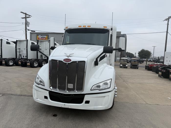 2022 Peterbilt 579-22