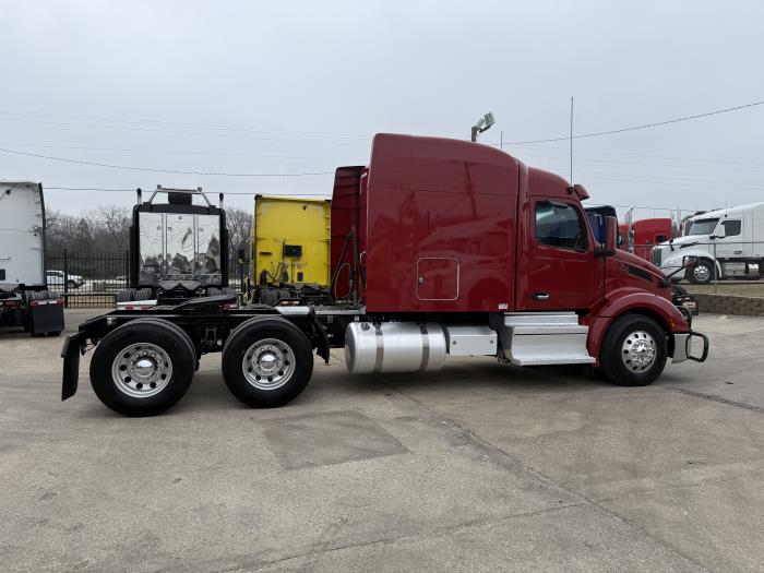 2022 Peterbilt 579-30
