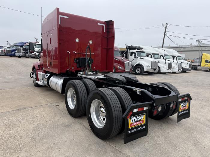 2022 Peterbilt 579-3