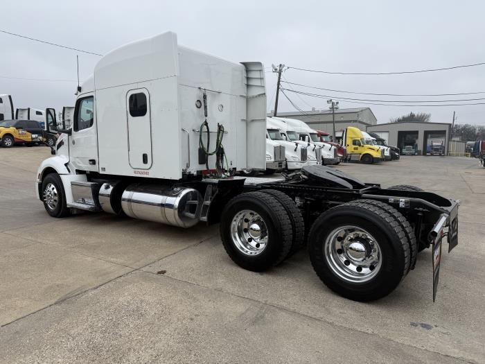 2022 Peterbilt 579-42
