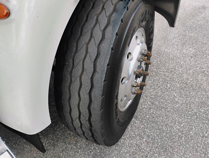 2020 Peterbilt 348-16