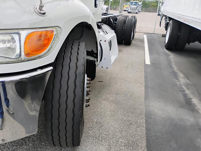 2020 Peterbilt 348-17