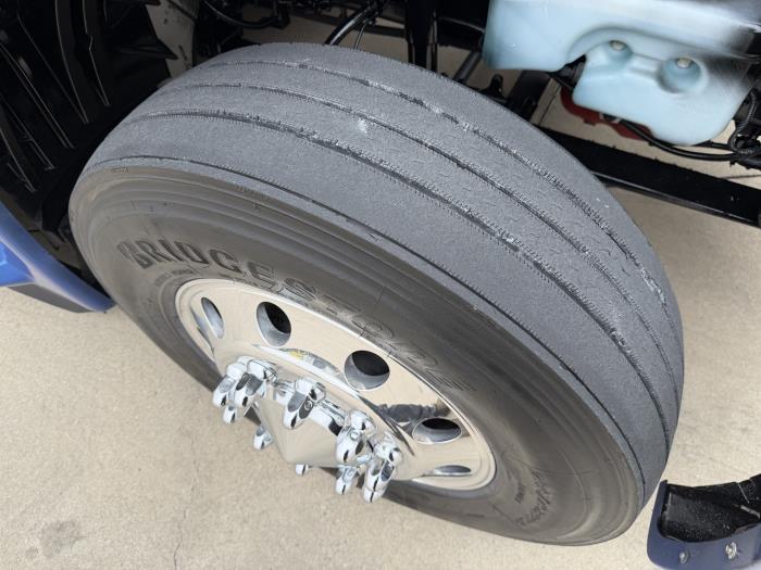 2022 International LT625-11