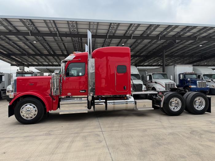 2026 Peterbilt 589-3