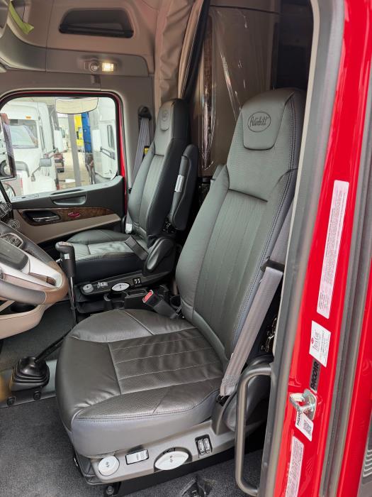 2026 Peterbilt 589-15