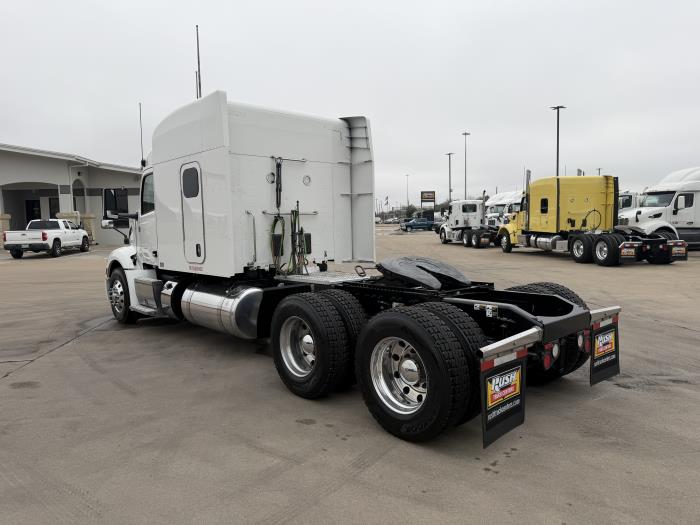 2022 Peterbilt 579-3