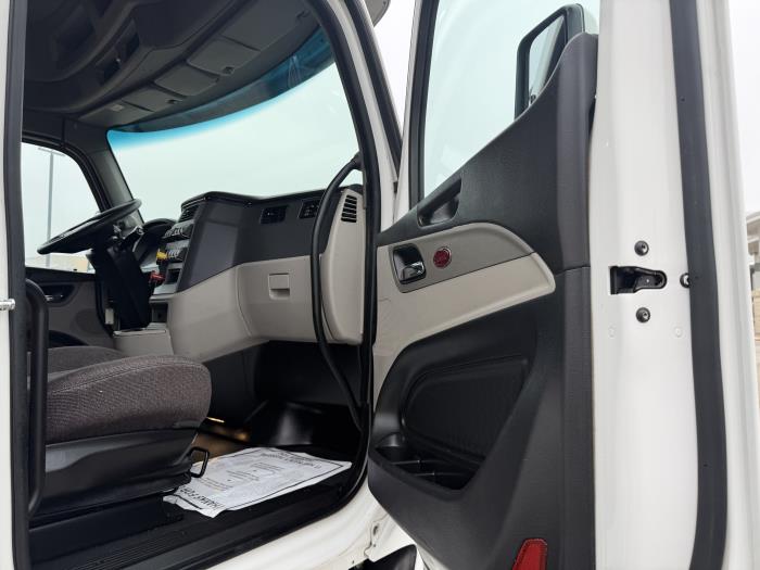 2022 Peterbilt 579-22