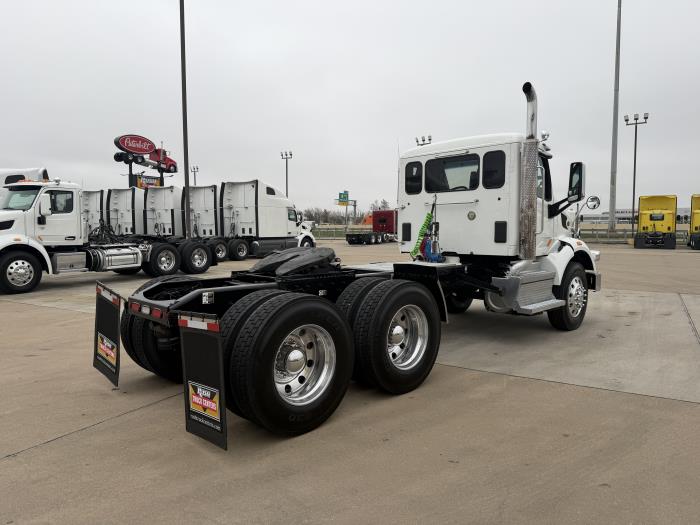2020 Peterbilt 567-5