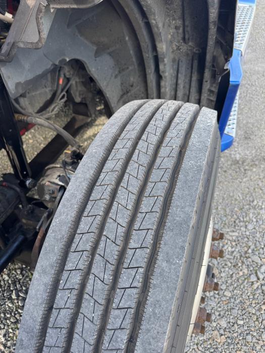 2022 International LT625-12