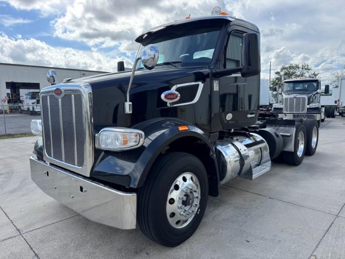 2022 Peterbilt 567-1