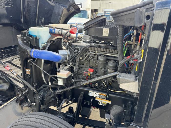 2022 Peterbilt 567-11