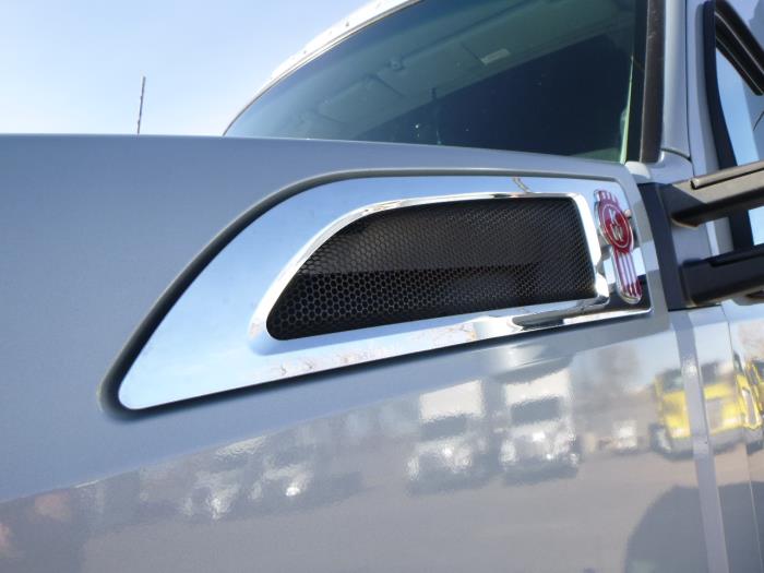 2022 Kenworth T680-5