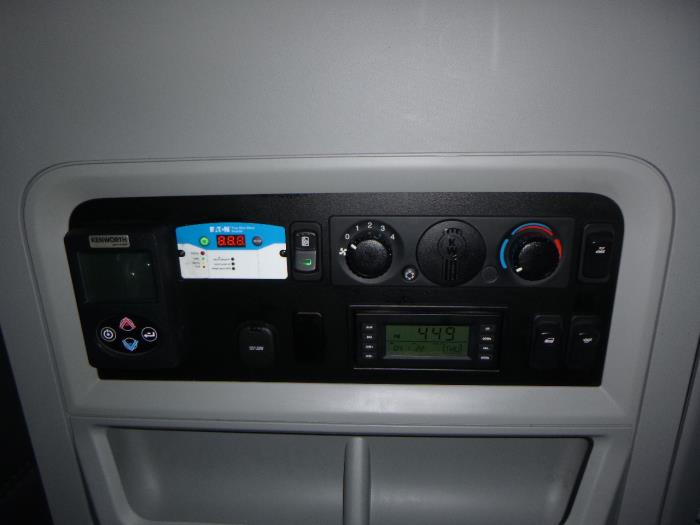 2022 Kenworth T680-13