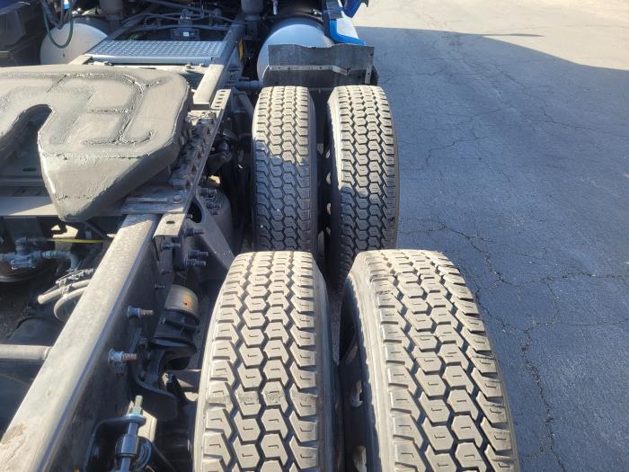 2022 International LT625-9