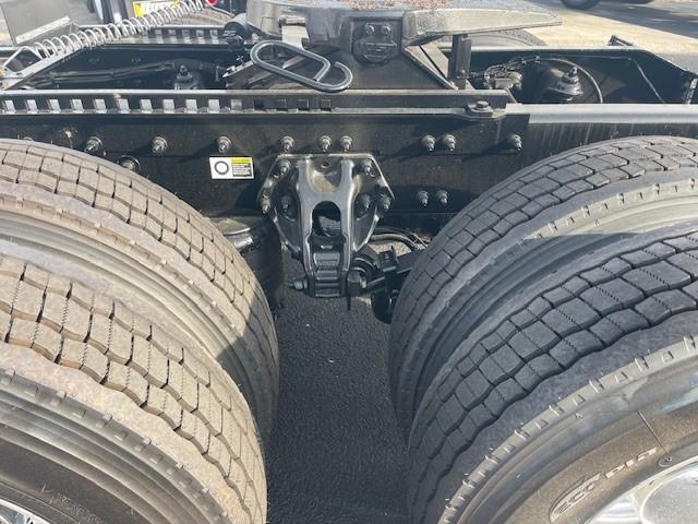 2026 Peterbilt 567-12