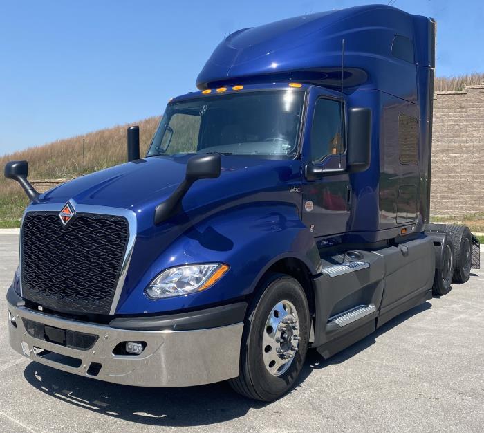 2025 International LT625-1