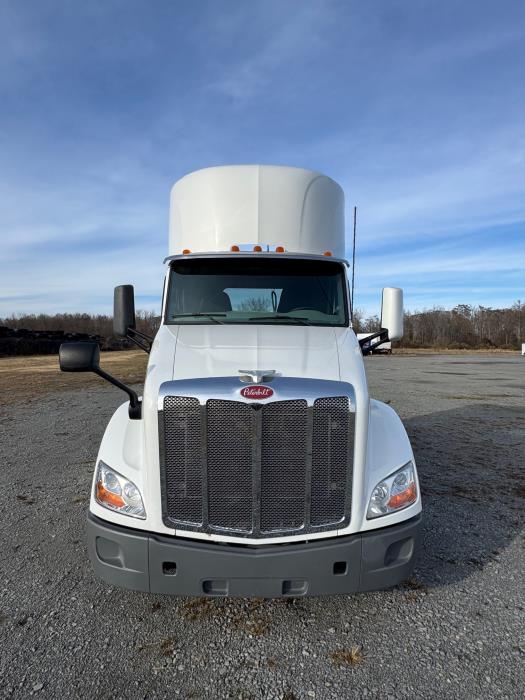 2020 Peterbilt 579-2