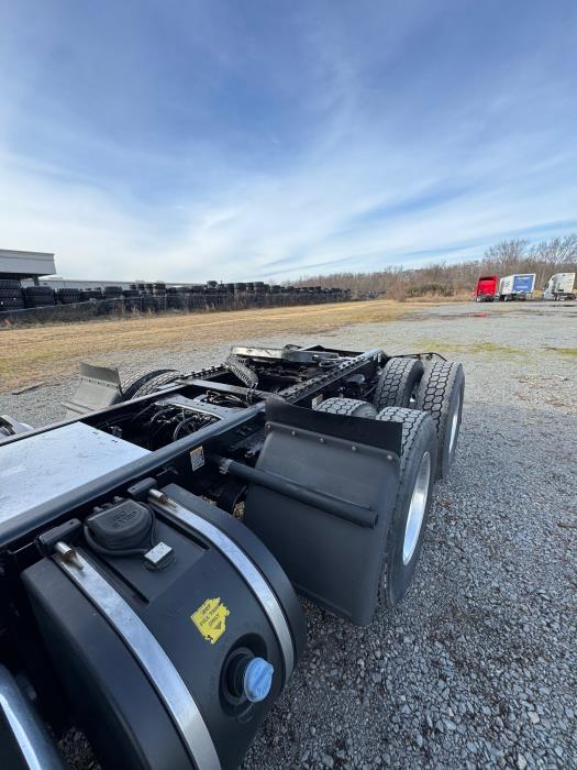 2020 Peterbilt 579-17