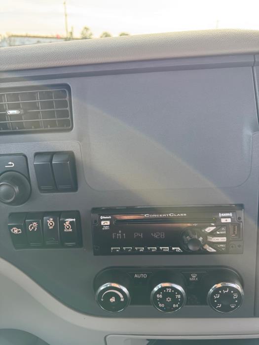 2020 Peterbilt 579-21