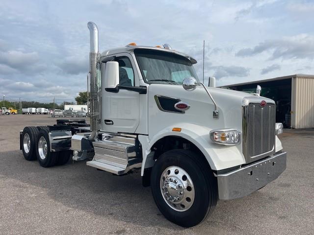 2026 Peterbilt 567-4