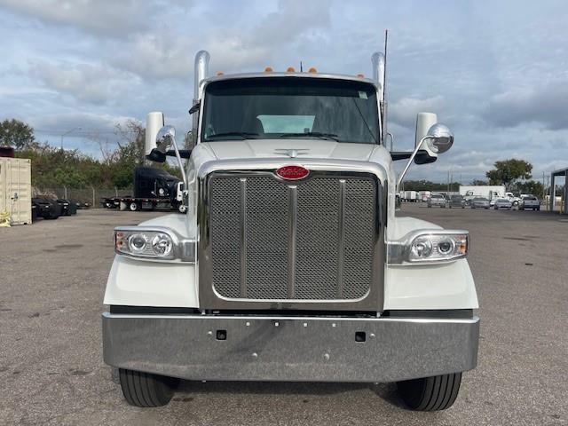 2026 Peterbilt 567-7