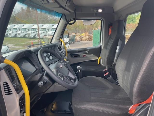 2026 Peterbilt 567-9