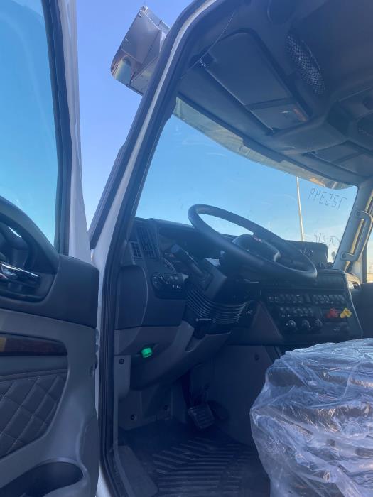 2026 International LT625-7