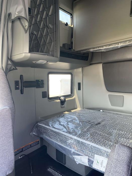 2025 International LT625-11