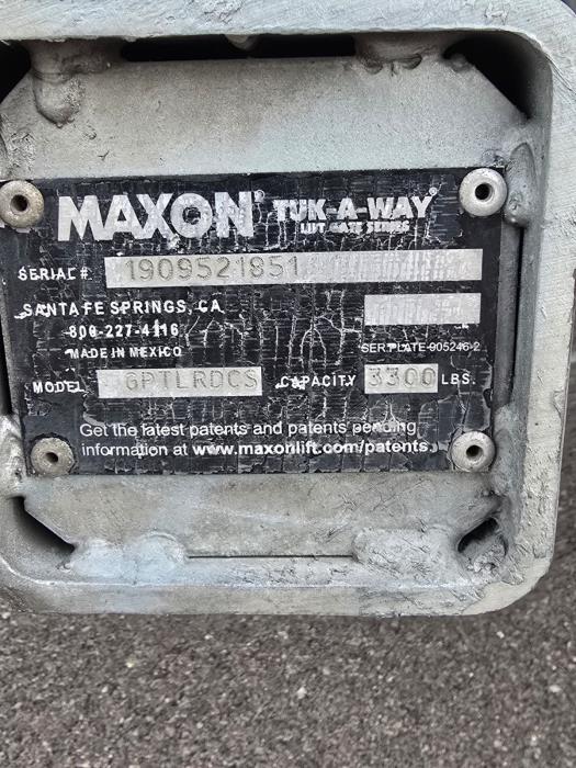 2020 Peterbilt 337-8