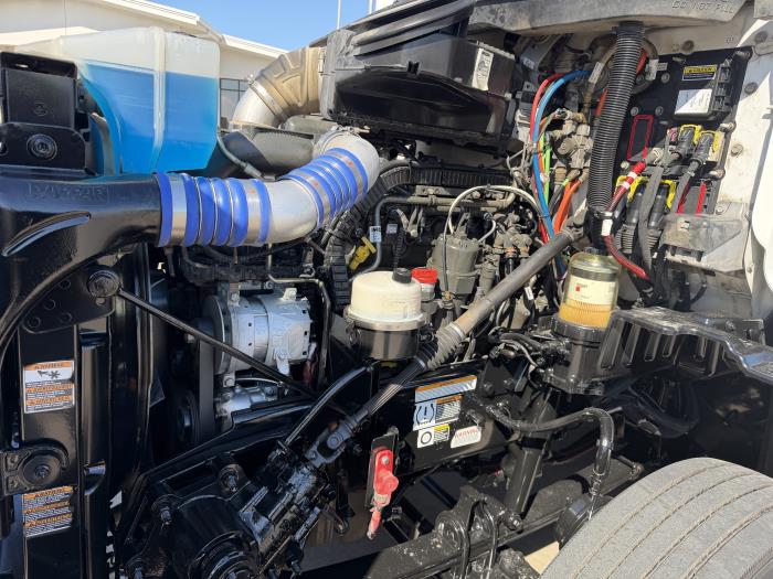 2021 Peterbilt 579-16