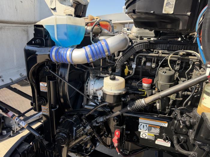 2021 Peterbilt 579-17