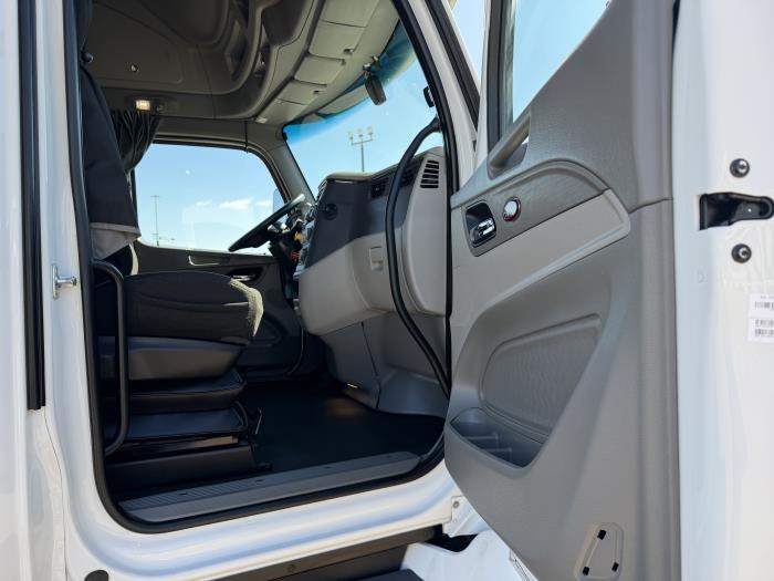 2021 Peterbilt 579-22