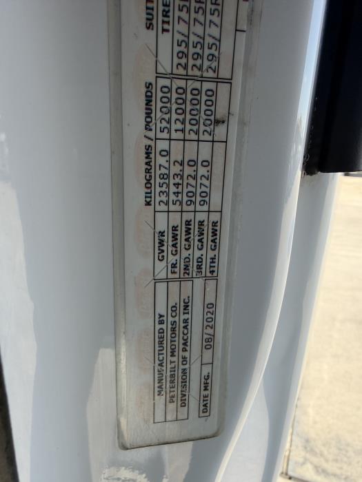 2021 Peterbilt 579-26