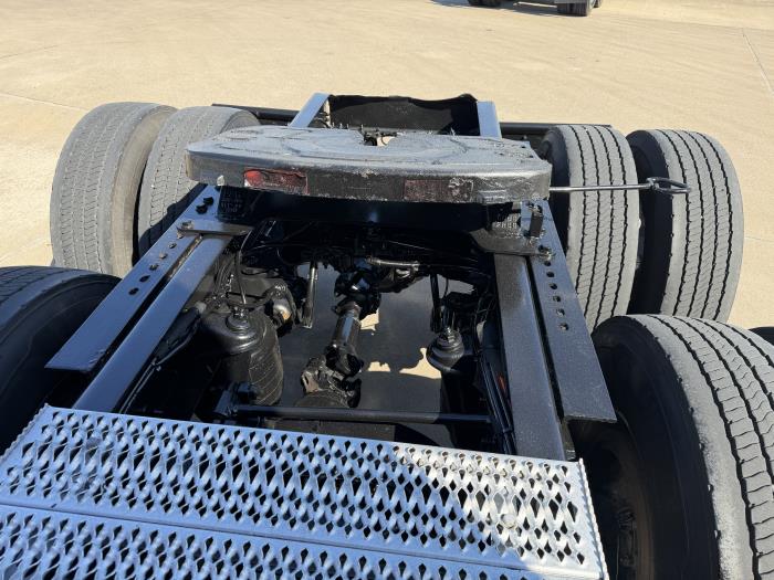 2022 Peterbilt 579-14