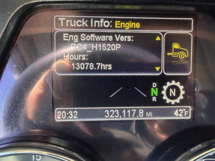 2021 Peterbilt 579-39