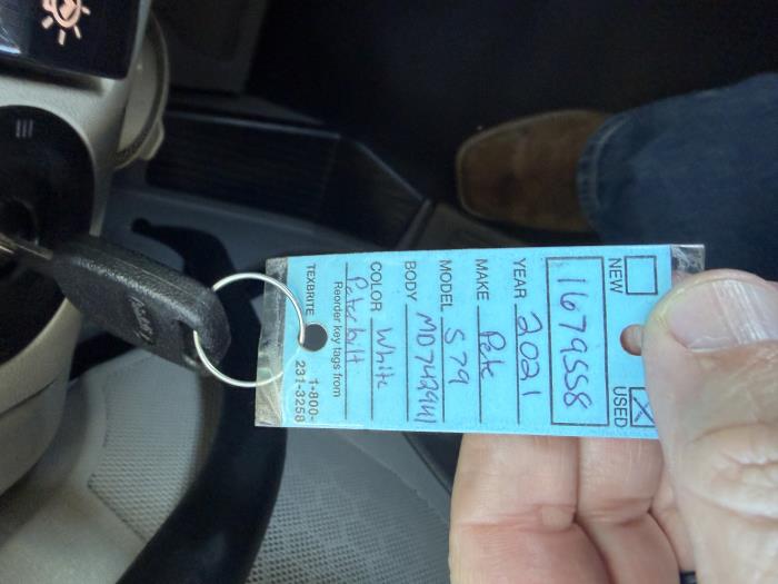 2021 Peterbilt 579-40