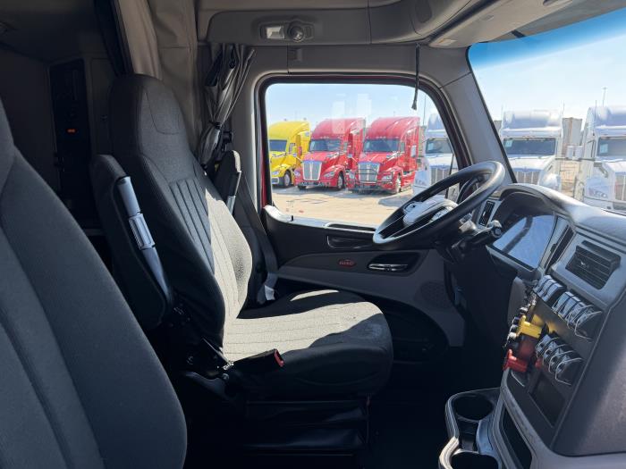 2022 Peterbilt 579-23