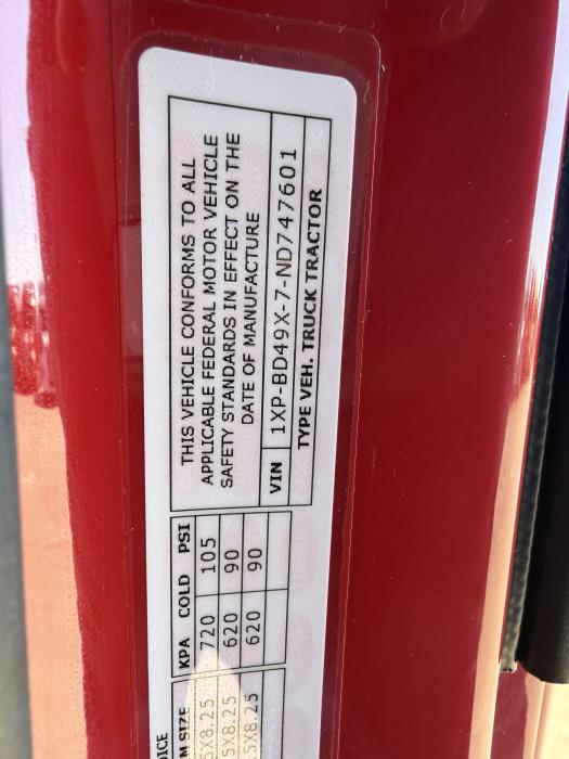 2022 Peterbilt 579-27