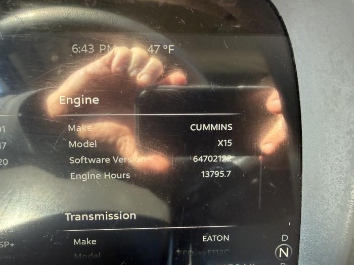 2022 Peterbilt 579-35