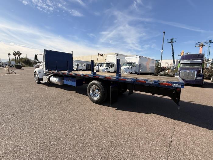 2018 Peterbilt 337-3