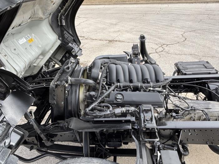 2021 Isuzu HPR HD-13