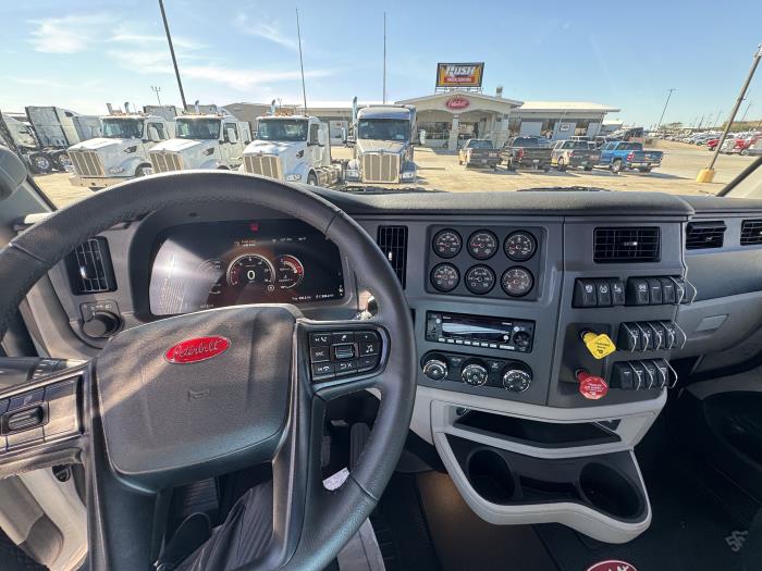 2026 Peterbilt 567-16