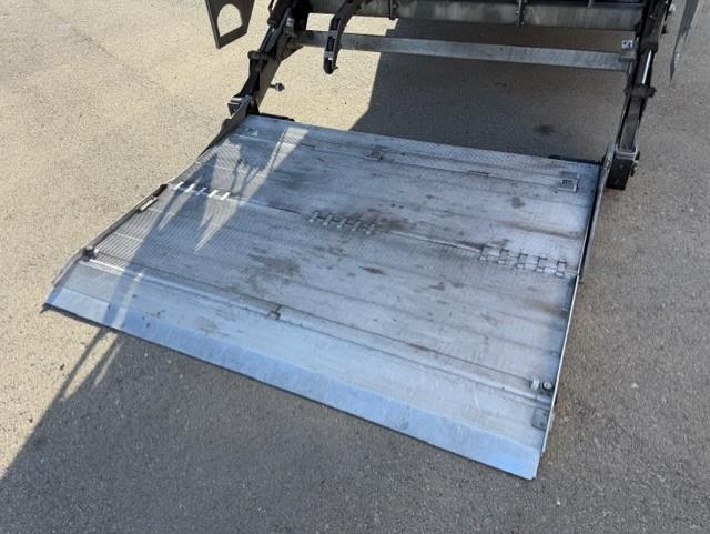 2020 Peterbilt 337-9