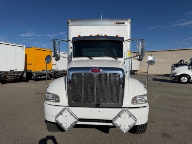 2020 Peterbilt 337-2