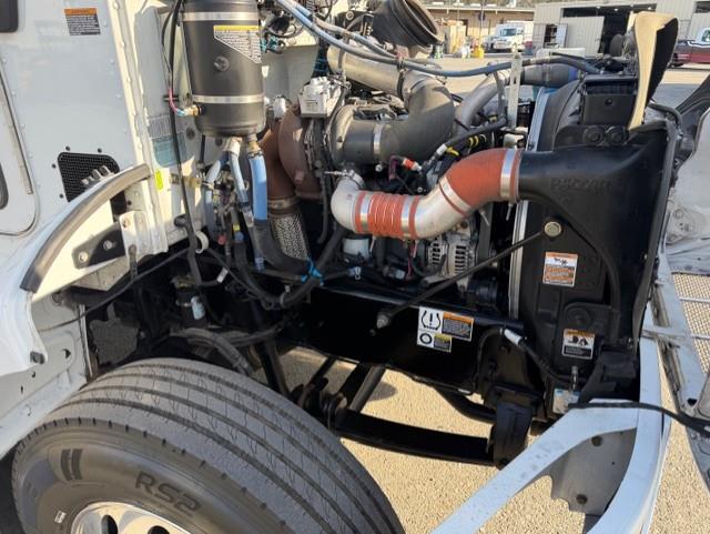 2020 Peterbilt 337-10