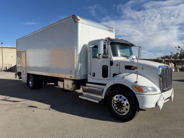 2020 Peterbilt 337-3