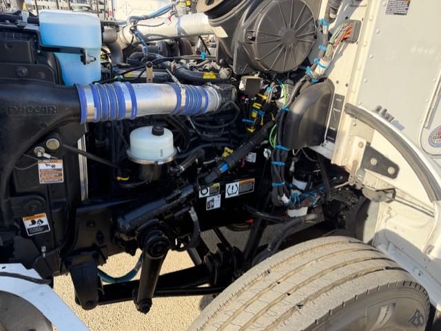 2020 Peterbilt 337-11